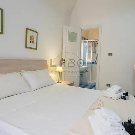 Eirene Exclusive Apartman